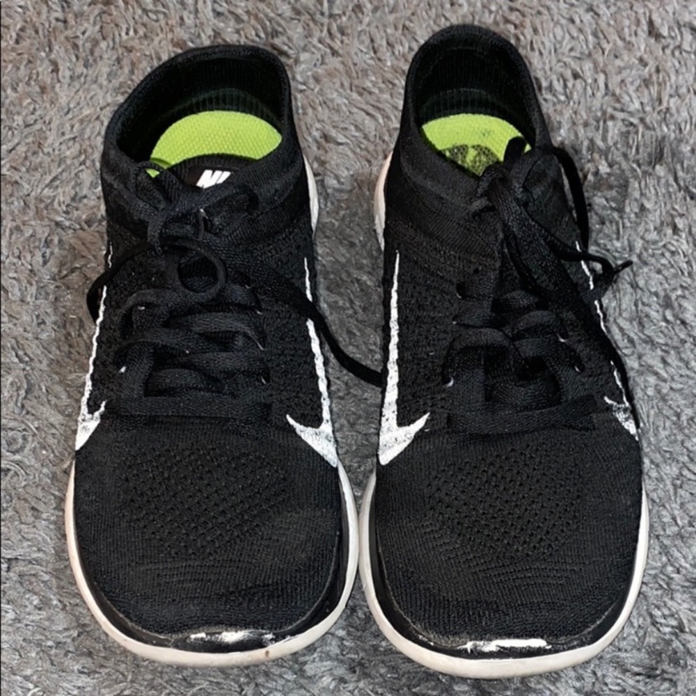 Women’s Nike free flyknit 4.0